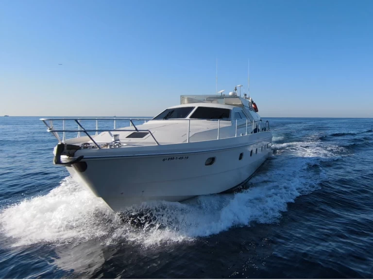 Ferretti Ferretti 175 Fly in Palma de Mallorca on SamBoat