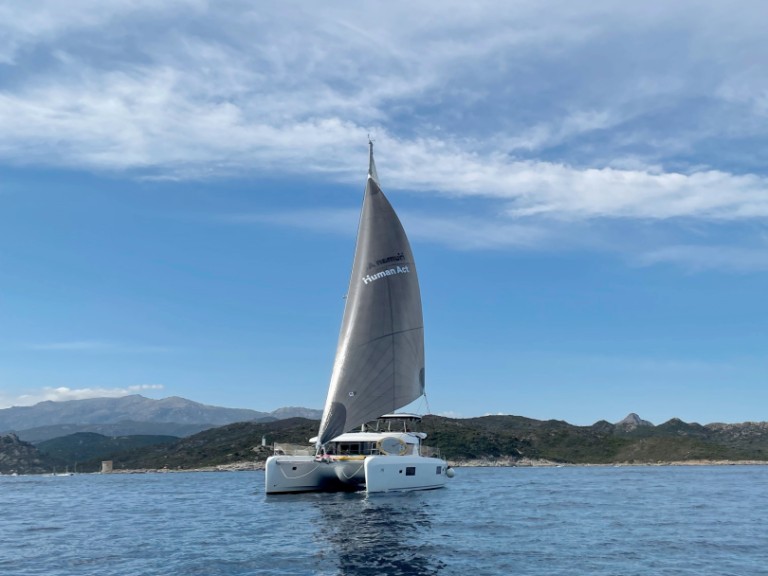 Boat rental Lagoon Lagoon 42 in Piombino on Samboat