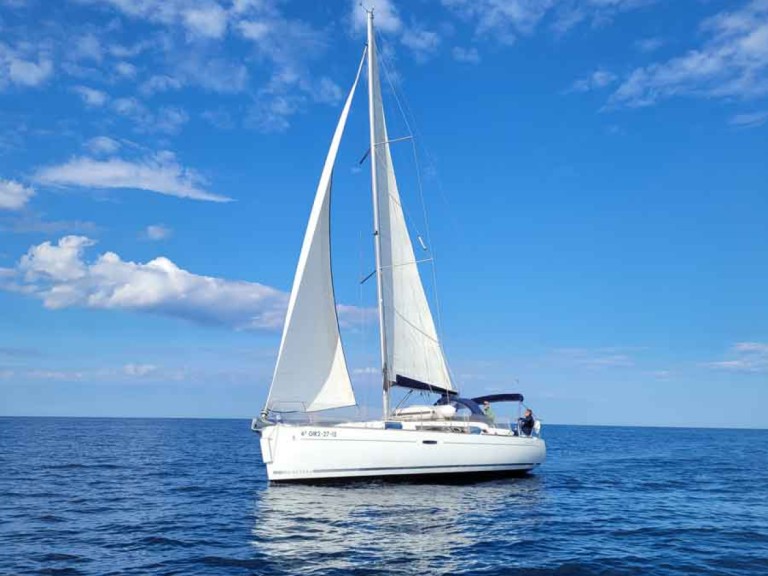 Sailboat for rent Palamós at the best price