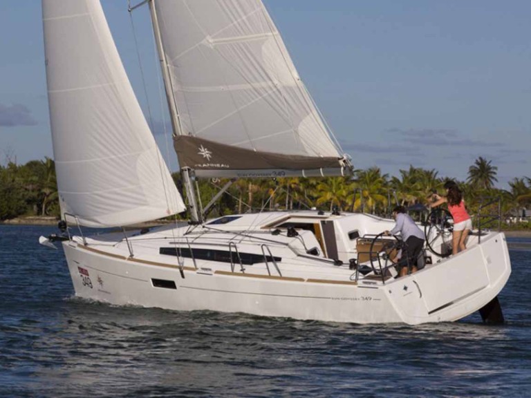 Sailboat rental with or without captain Jeanneau Golfo Aranci
