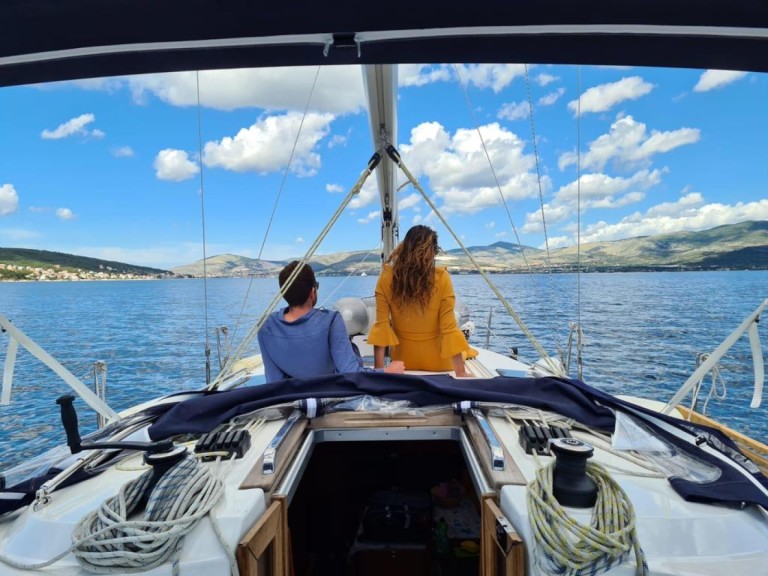 Bavaria Cruiser 37 in Split on SamBoat