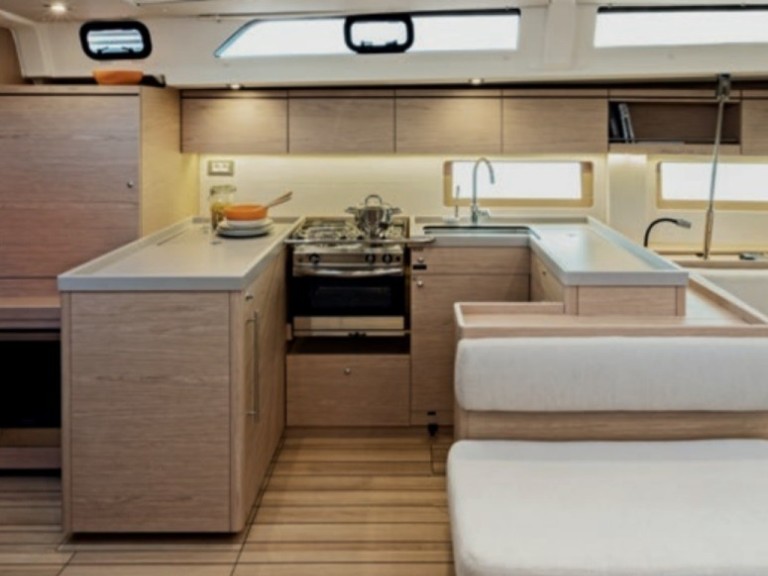 Sailboat rental in Saint George's - Bénéteau Oceanis 51.1