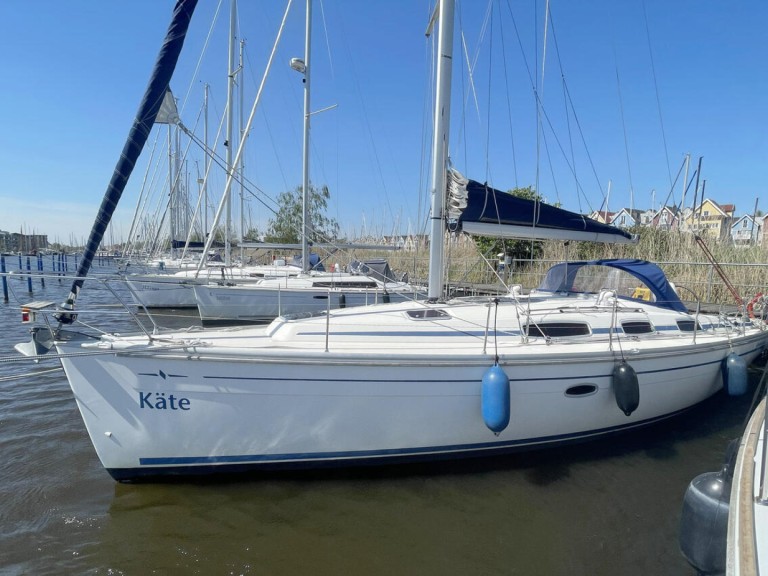 Bareboat Rental Sailboat Bavaria with a boat licence
