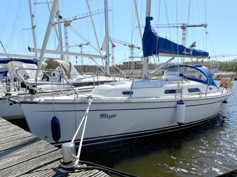 Yacht charter Barth cheap Hanse 315