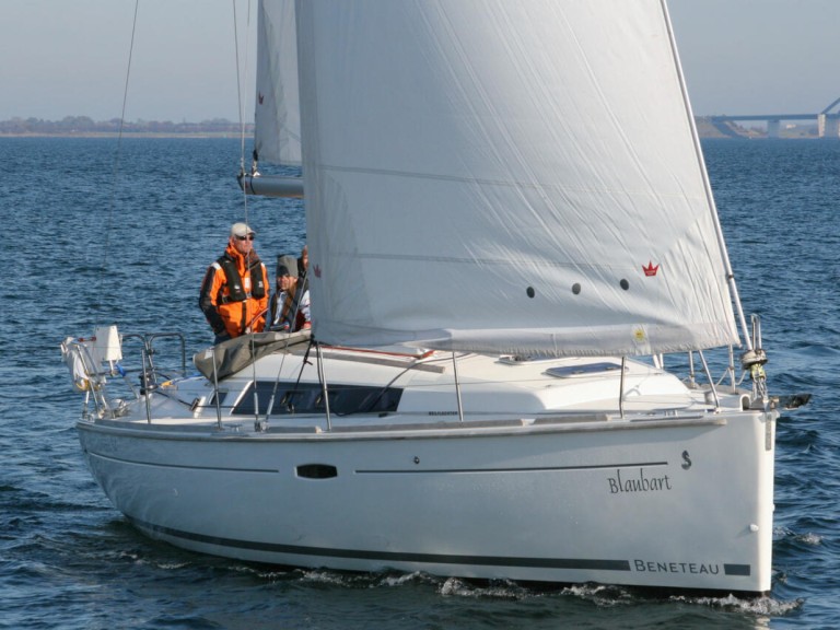 Sailboat rental with or without captain Bénéteau Flensburg