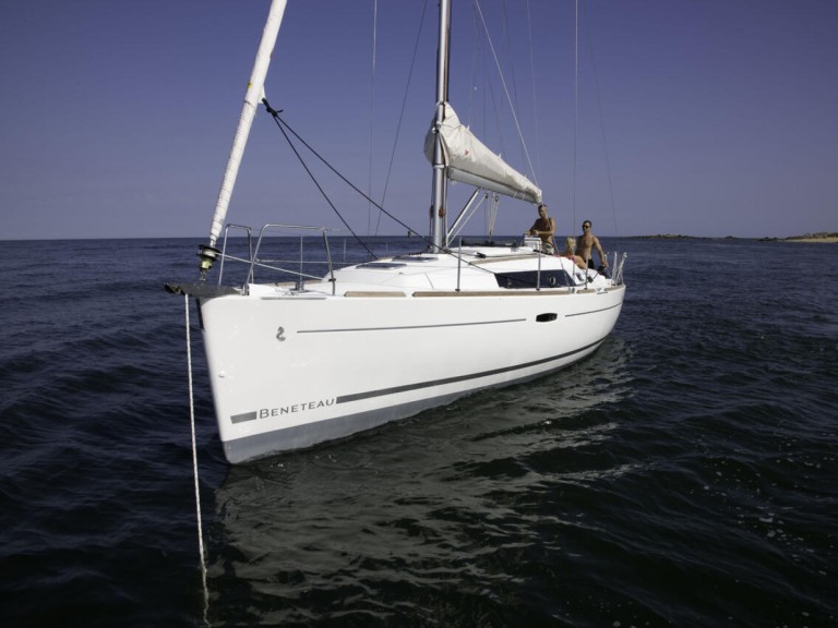 Sailboat for rent Flensburg at the best price