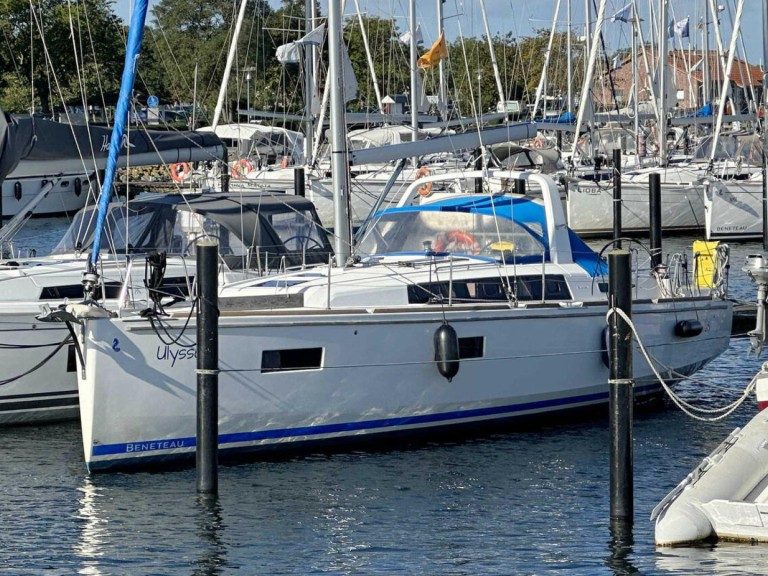 Rent a Bénéteau Oceanis 38 Heiligenhafen
