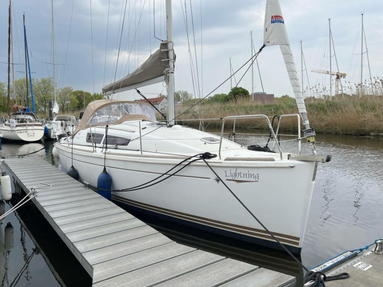 Sailboat rental in Barth - Jeanneau Sun Odyssey 30i
