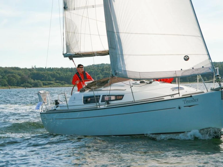 Sailboat rental with or without captain Jeanneau Flensburg