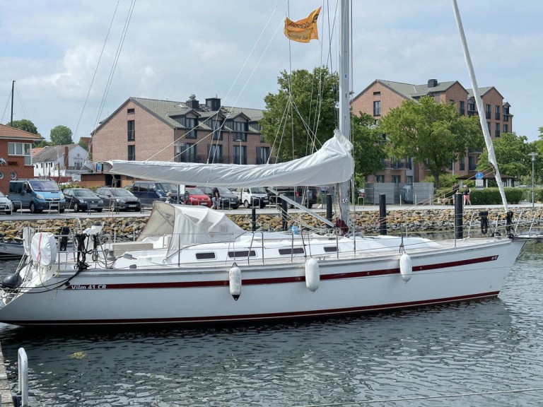 Bootsbau Rügen GmbH Vilm 41 cruiser charter bareboat or skippered in  Barth