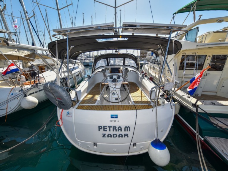 Boat rental Bavaria Cruiser 36 in Zadar on Samboat