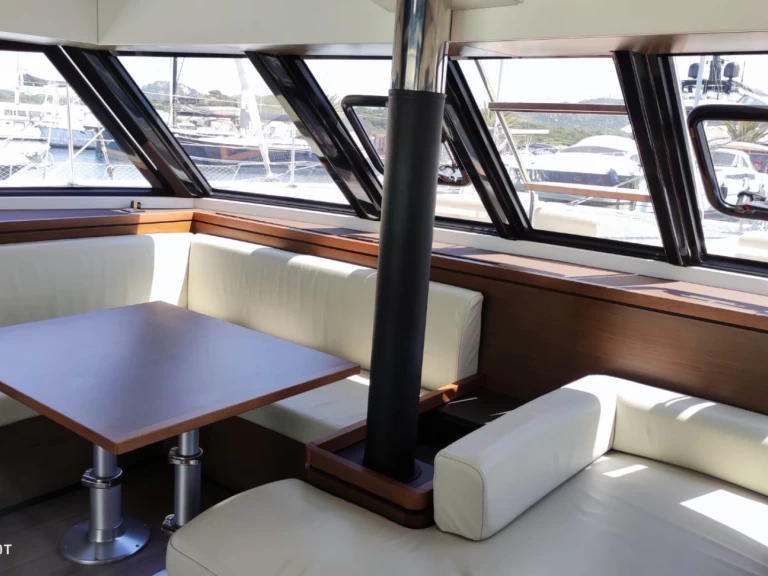 Bareboat Rental Catamaran Nautitech with a boat licence
