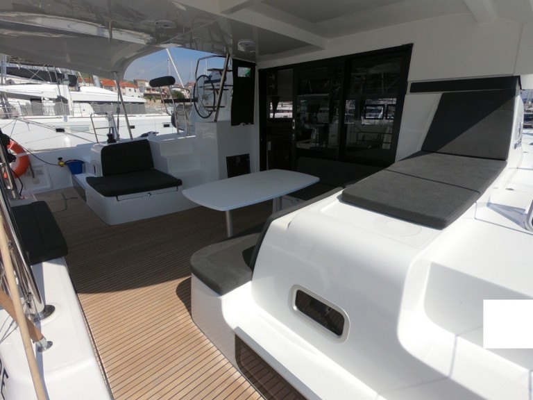 Yacht charter Olbia cheap Lagoon 42