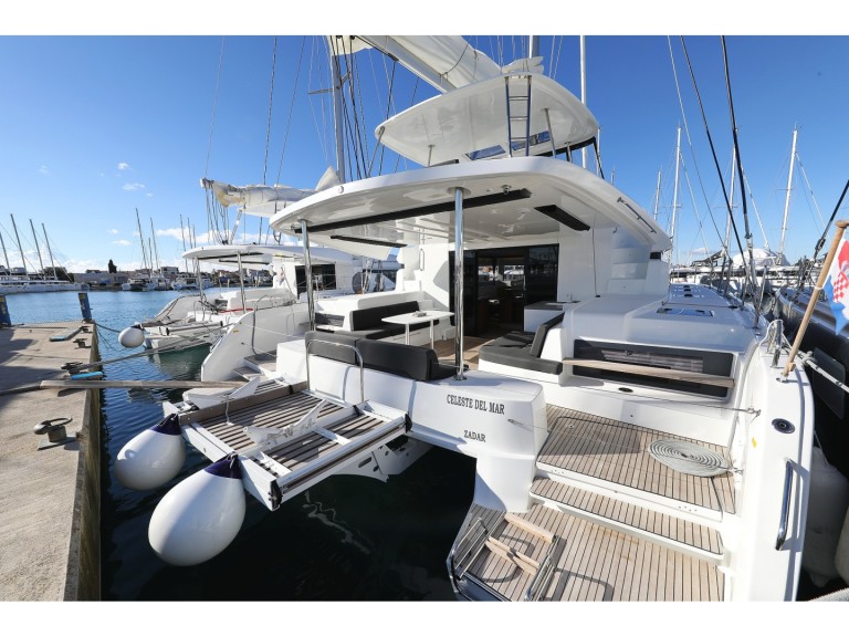 Rent a Lagoon Lagoon 50 Sukošan