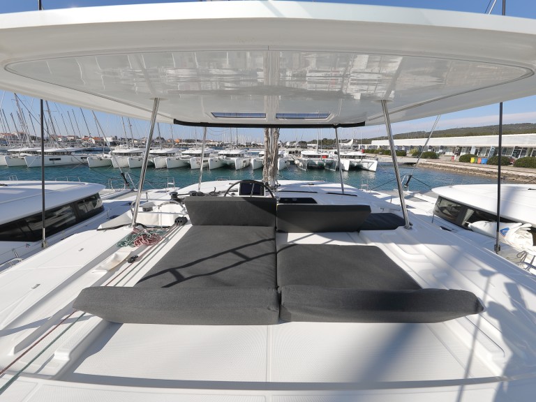 Yacht charter Sukošan cheap Lagoon 46