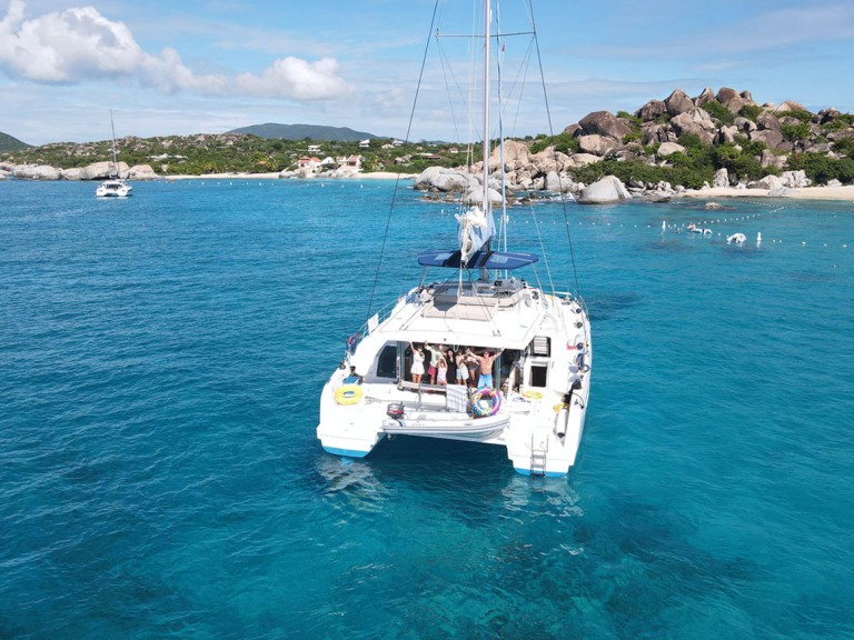 Catamaran for rent Road Town at the best price