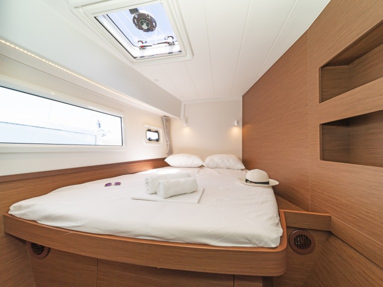 Yacht charter Alimos cheap Lagoon 42