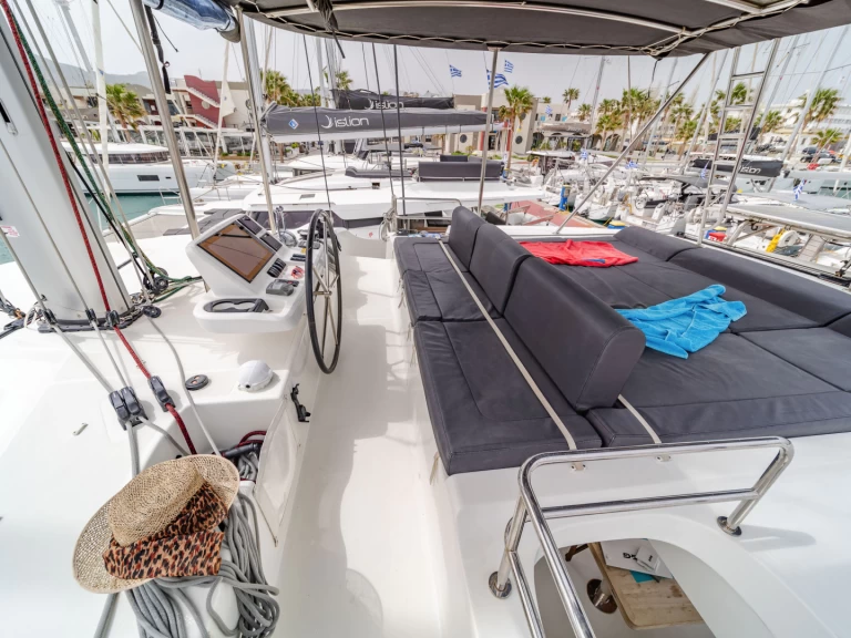 Yacht charter Gouvia cheap Lagoon 50