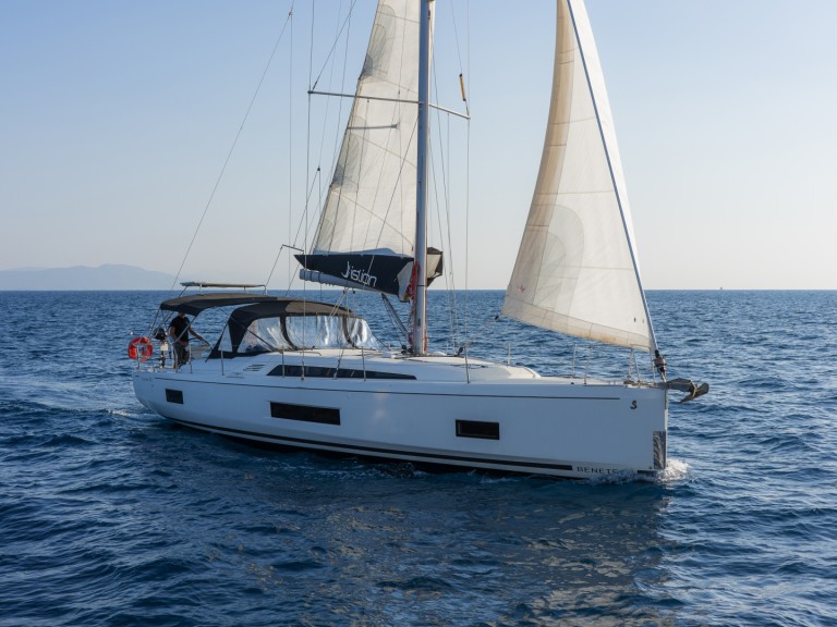 Boat rental Bénéteau Oceanis 46.1 in Rhodes (City) on Samboat