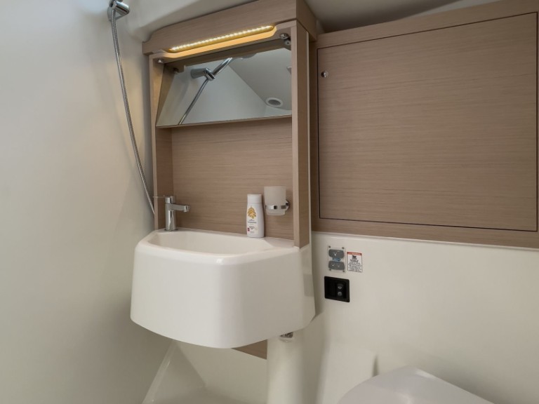 Sailboat rental with or without captain Bénéteau Deme of Volos