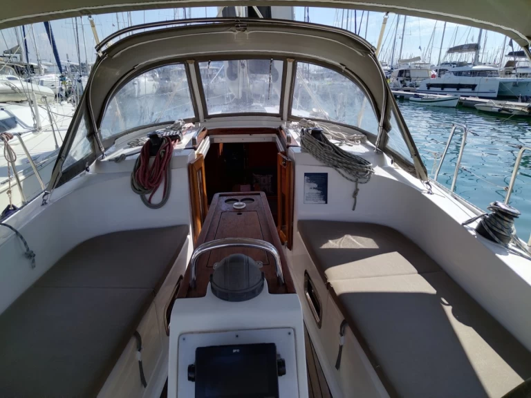Sailboat for rent Gouvia at the best price