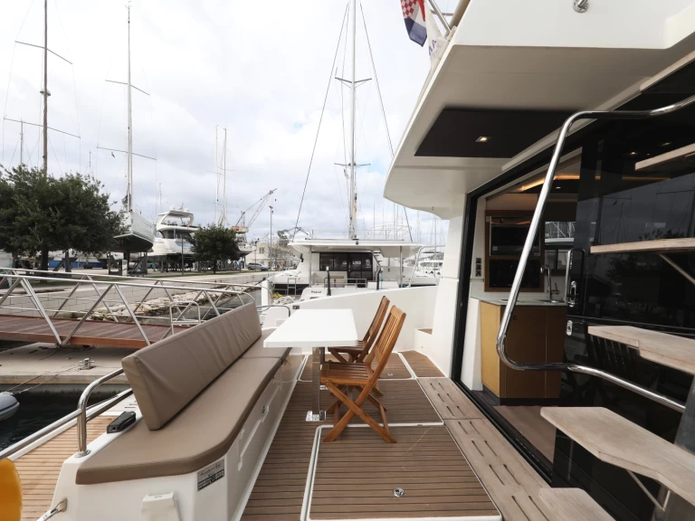 Motorboat rental with or without captain Fountaine Pajot Trogir