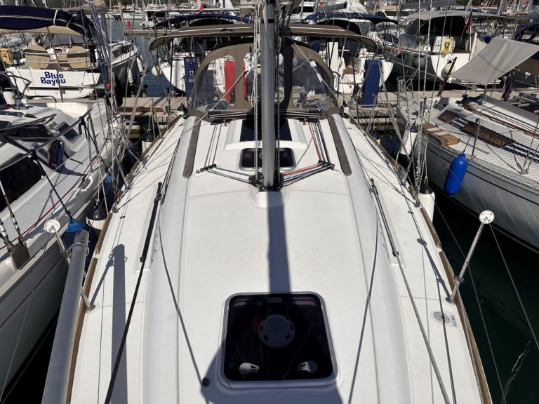 Sailboat rental with or without captain Jeanneau Biograd na Moru