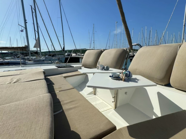 Bareboat Rental Catamaran Bali with a boat licence