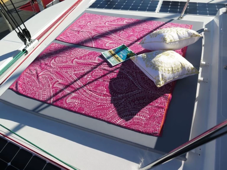 Yacht charter Anse Marcel cheap Bali 4.3