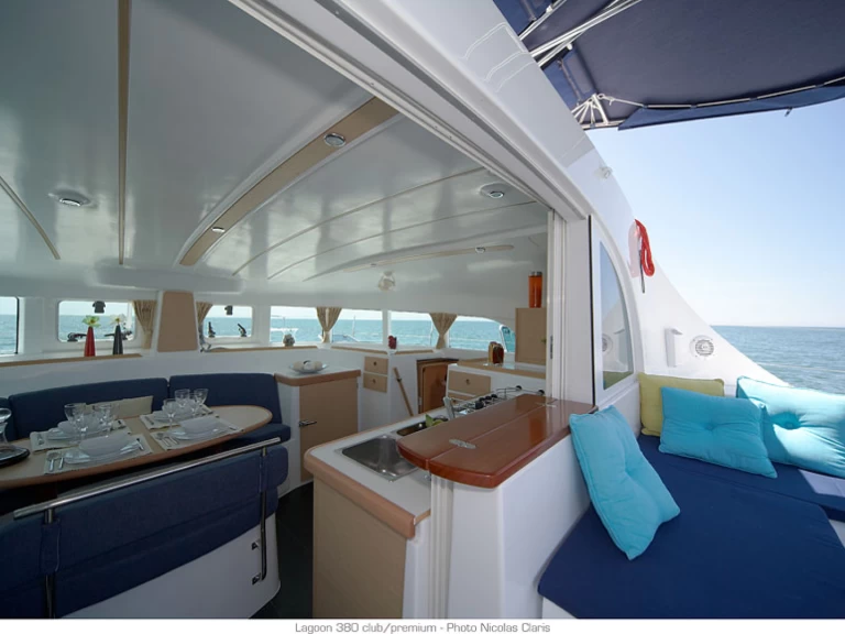 Lagoon Lagoon 380 charter bareboat or captained in  Le Marin