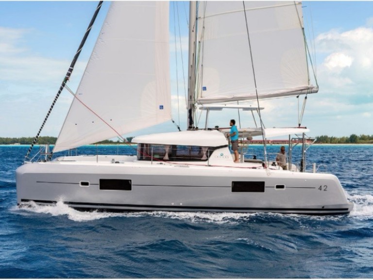 Yacht charter Le Marin cheap Lagoon 42