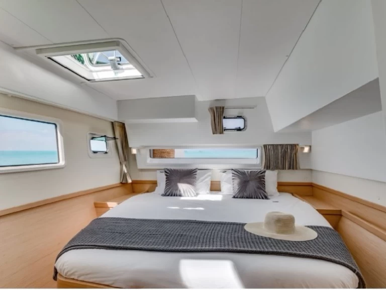 Catamaran rental with or without captain Lagoon Le Marin