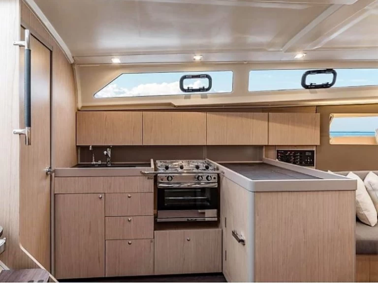 Bénéteau Oceanis 41.1 charter bareboat or captained in  La Paz