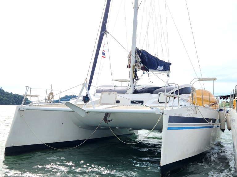 Boat rental Island Spirit Yachts Island Spirit 38 - 4 cab. in Ko Samui Island (Koh Samui Island) on Samboat