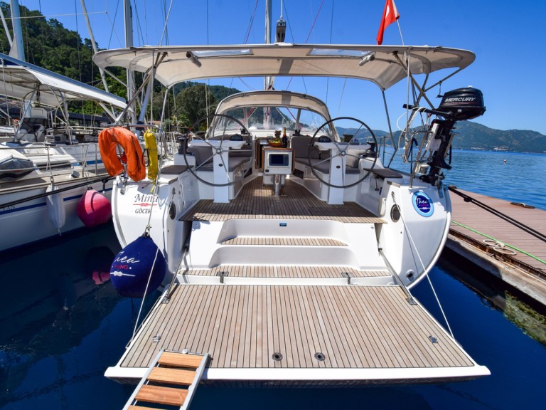 Sailboat for rent Adaköy at the best price