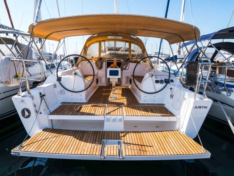 Yacht charter Biograd na Moru cheap Dufour 382 Grand Large