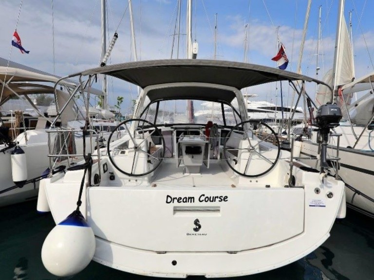 Sailboat rental with or without captain Bénéteau Šibenik