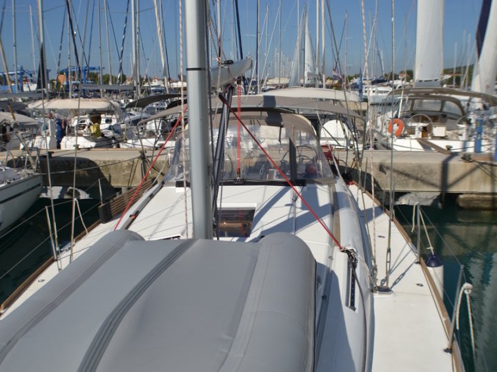 Sailboat for rent Sukošan at the best price