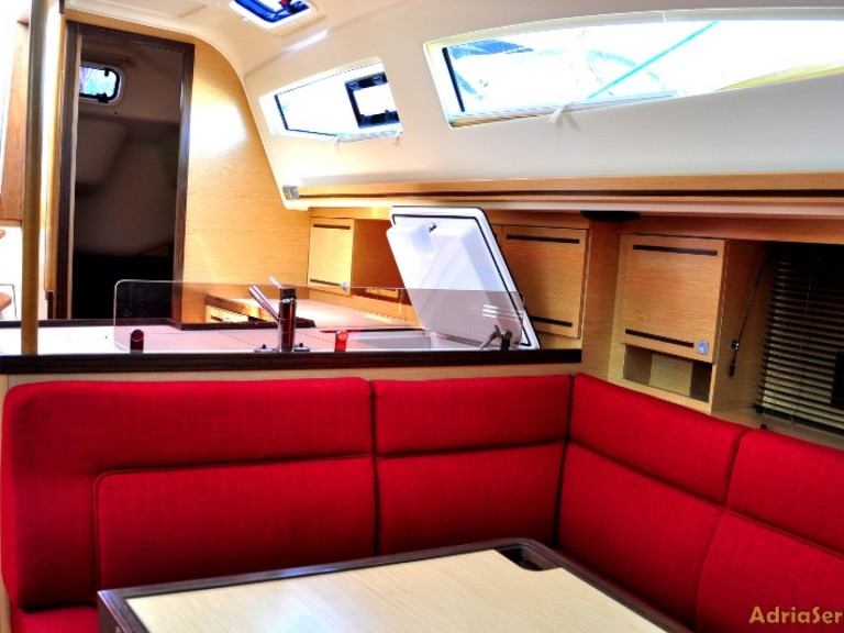 Boat rental Elan Impression 394 in Izola on Samboat