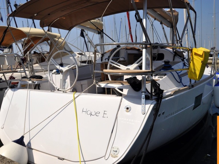 Sailboat rental with or without captain Elan Izola