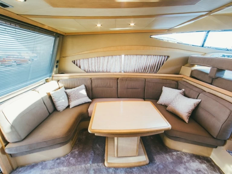 Ferretti Ferretti Yachts 460i in Podstrana on SamBoat