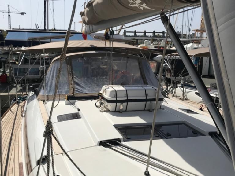 Sailboat rental with or without captain Jeanneau Santa Cruz de Tenerife