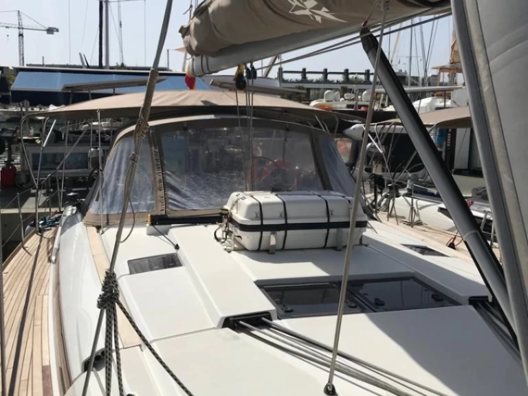 Sailboat rental with or without captain Jeanneau Santa Cruz de Tenerife