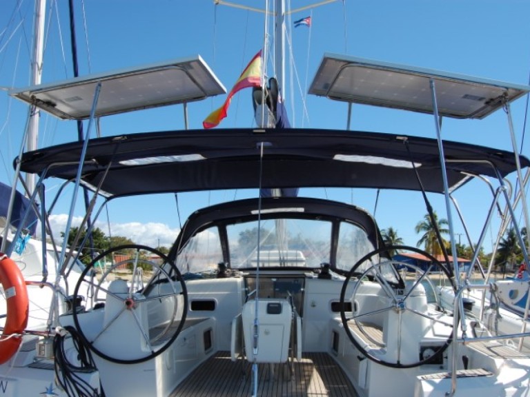 Yacht charter Palma de Mallorca cheap Sun Odyssey 519