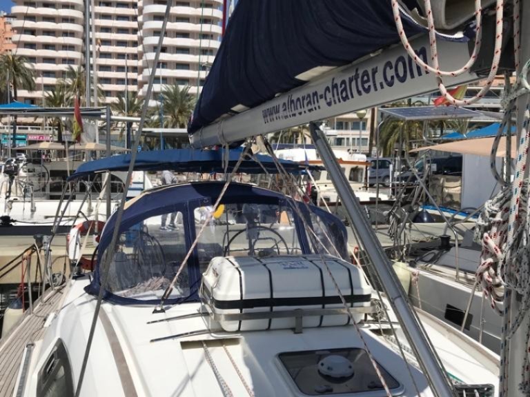 Bareboat Rental Sailboat Bénéteau with a boat licence