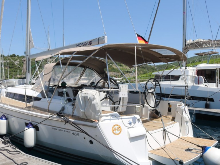 Sailboat rental in Marina San Miguel - Jeanneau Sun Odyssey 469