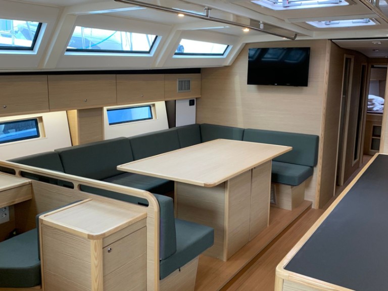 Bareboat Rental Sailboat D&D Yacht with a boat licence