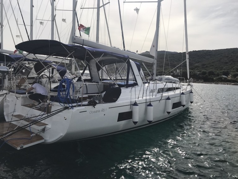 Sailboat for rent Furnari at the best price