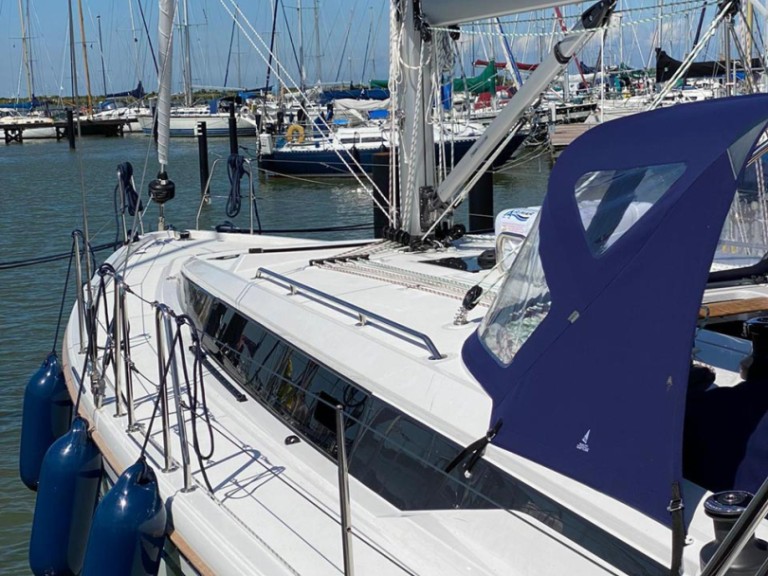 Bavaria Bavaria C42 charter bareboat or captained in  Lelystad