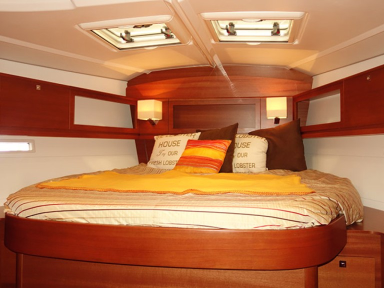 Rent a Dufour Dufour 450 Owner version Pula